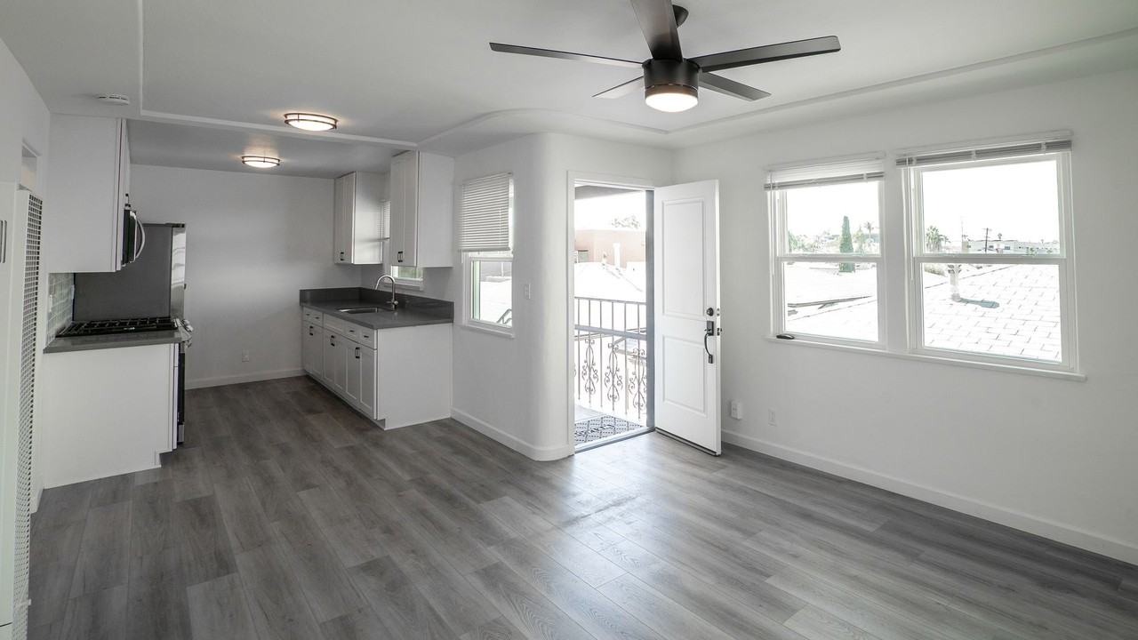 4421 30th St. Cottages - Photo 5 of 27
