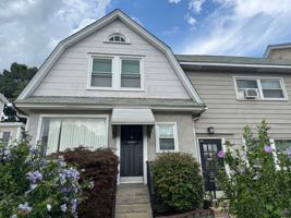 featured image of 113 E Main St