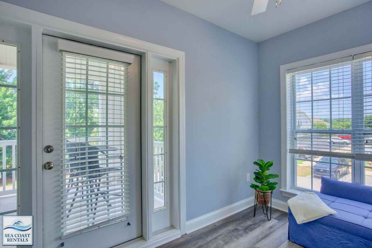 300 Gateway Condos Drive - Photo 4 of 27