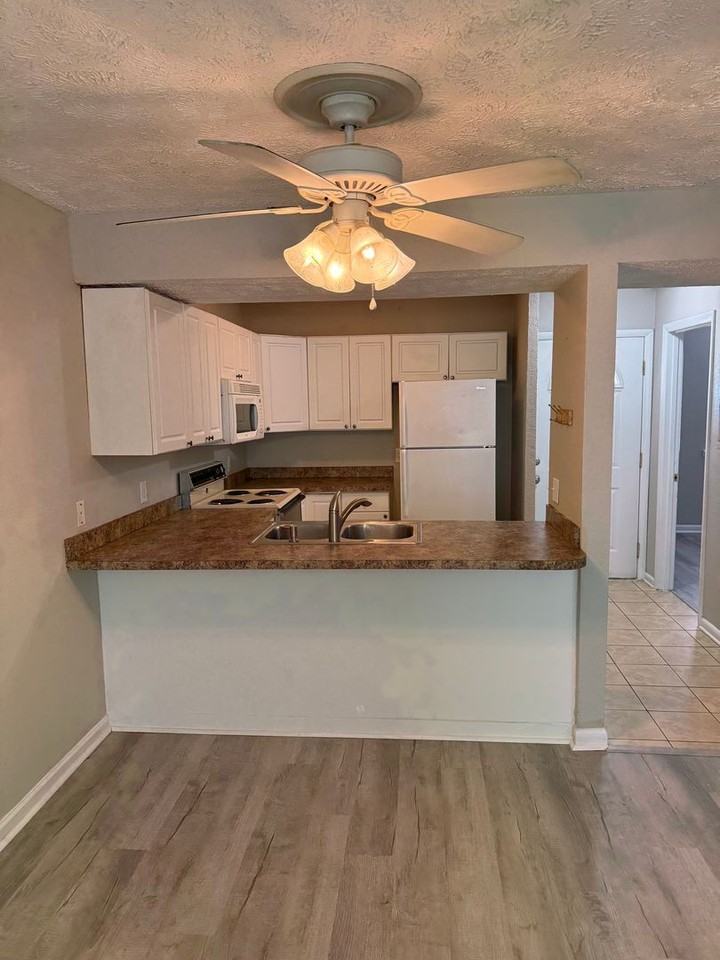 544 South Carolina Highway 544 - Photo 3 of 11