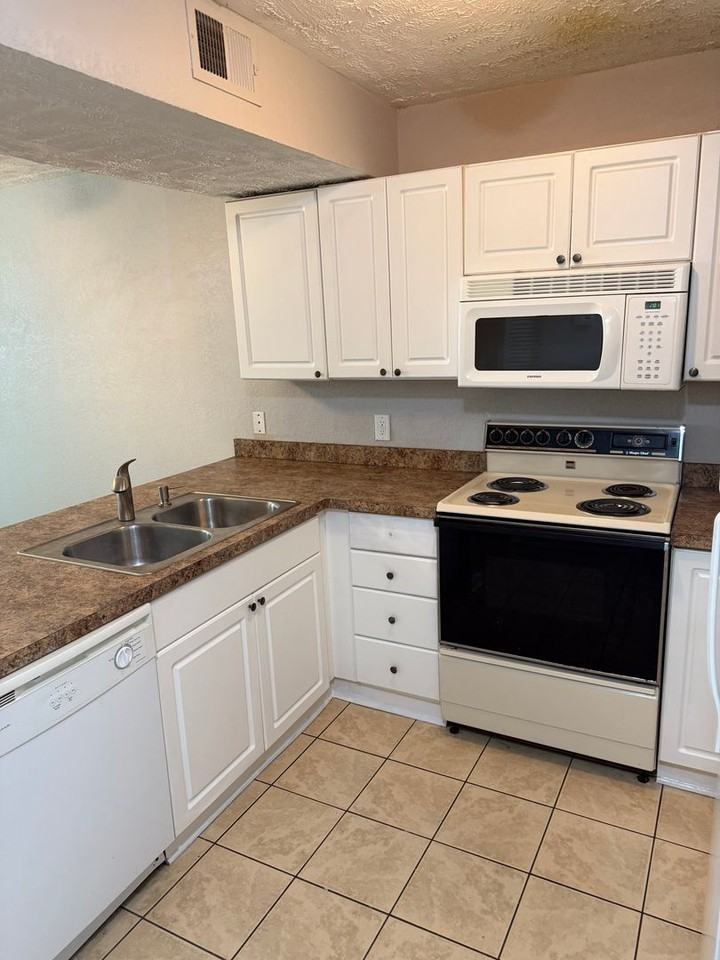 544 South Carolina Highway 544 - Photo 4 of 11