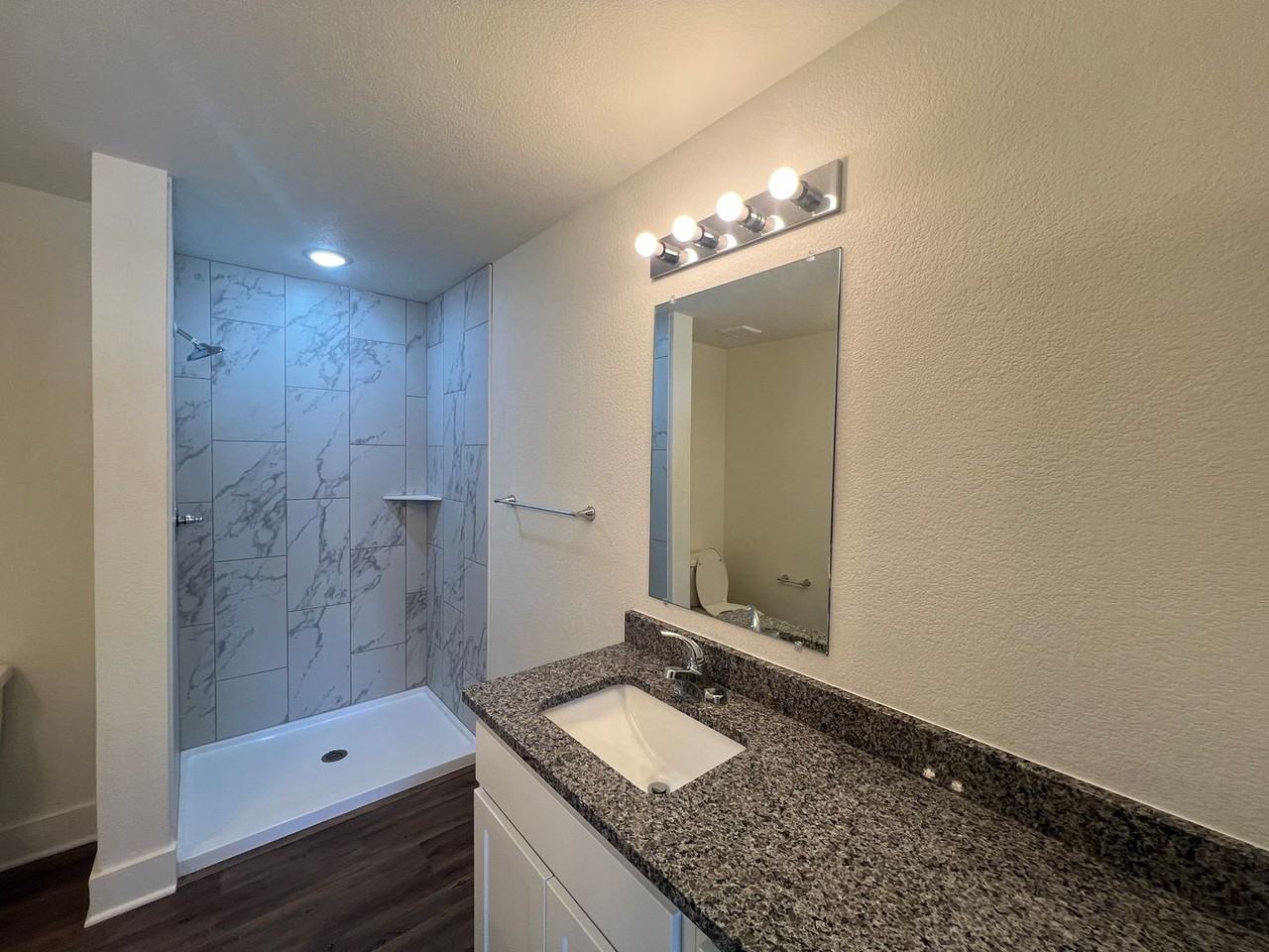 1834 Royal Loop - Photo 2 of 22