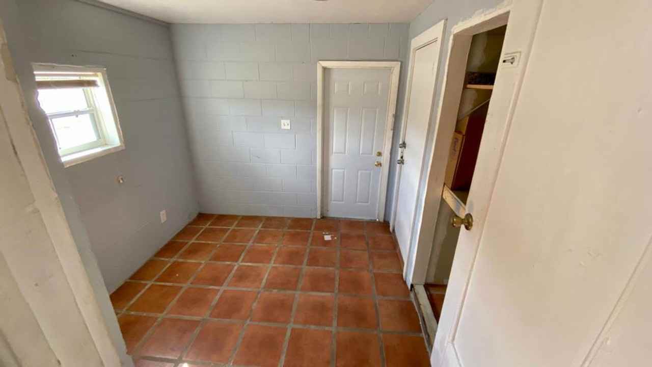 1423 Mccoy Road - Photo 7 of 19