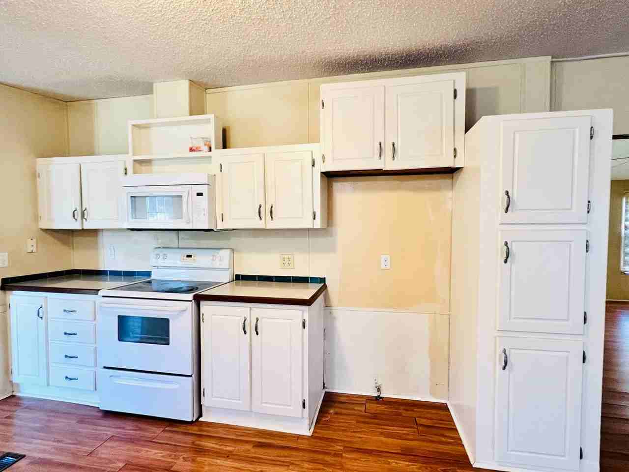 1200 Post Rd - Photo 4 of 21
