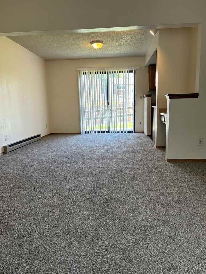 5122 Rainbow Harbour Cir - Photo 2 of 17