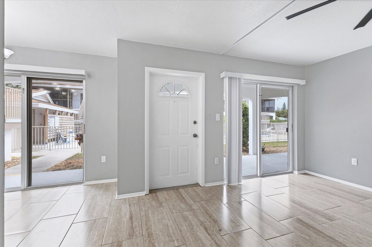 4035 S School Ave #C4 - Photo 3 of 14