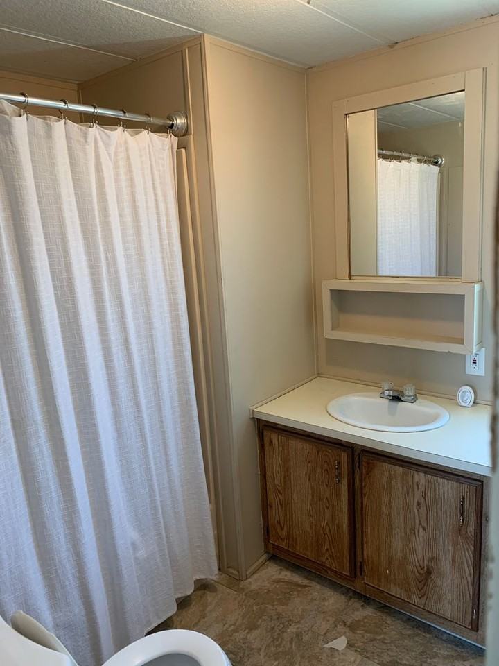 2590 Lovelace Rd - Photo 2 of 12