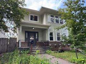 1429 Knox Ave N - Photo 1 of 1