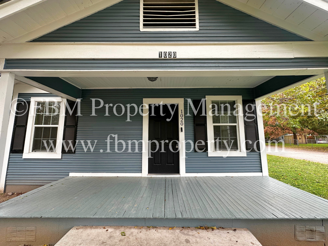 1020 N Beaton St - Photo 2 of 17