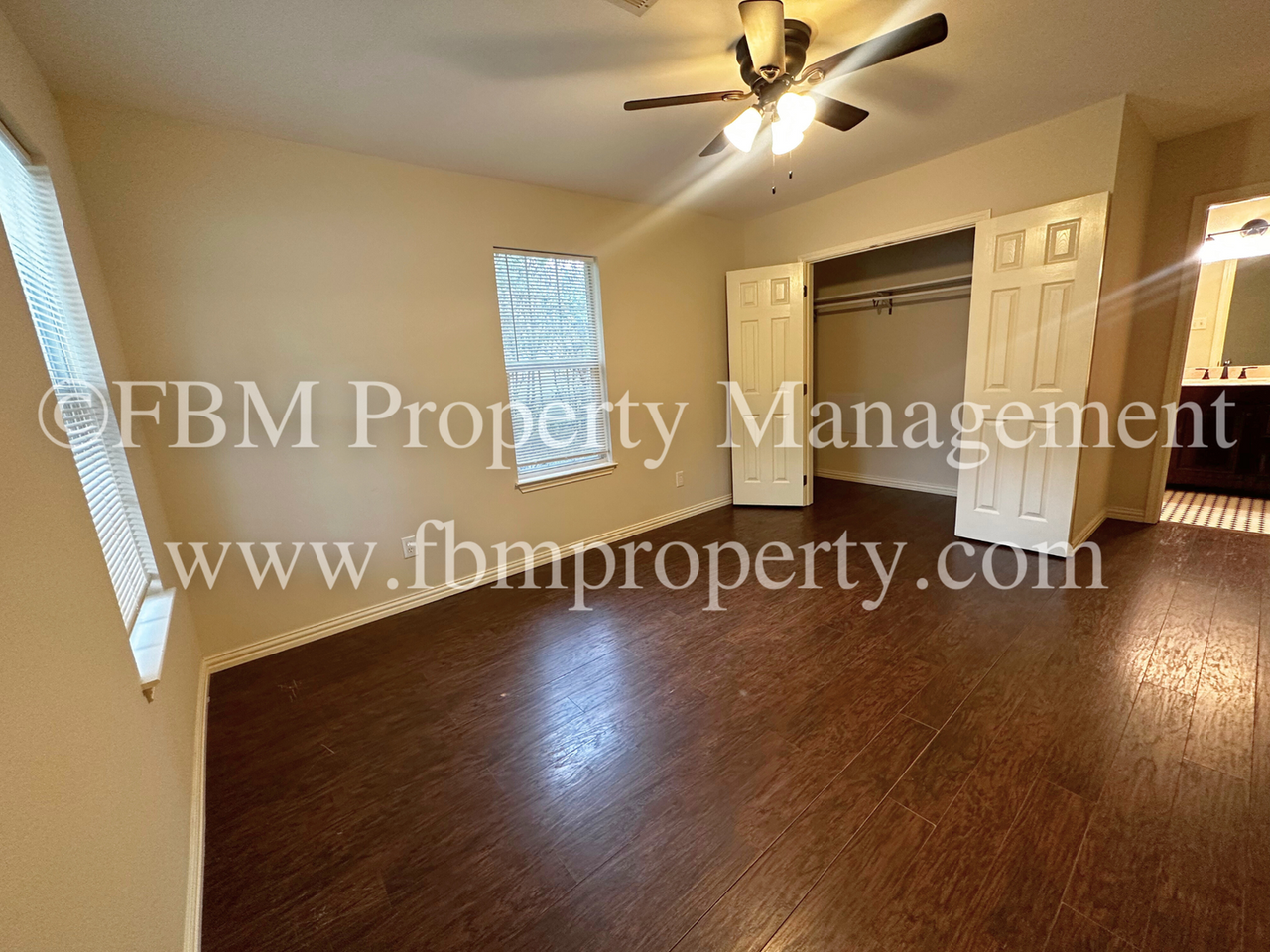 1020 N Beaton St - Photo 6 of 17