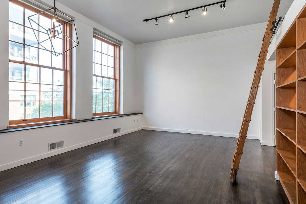 2043 Random Road #109 - Photo 4 of 27