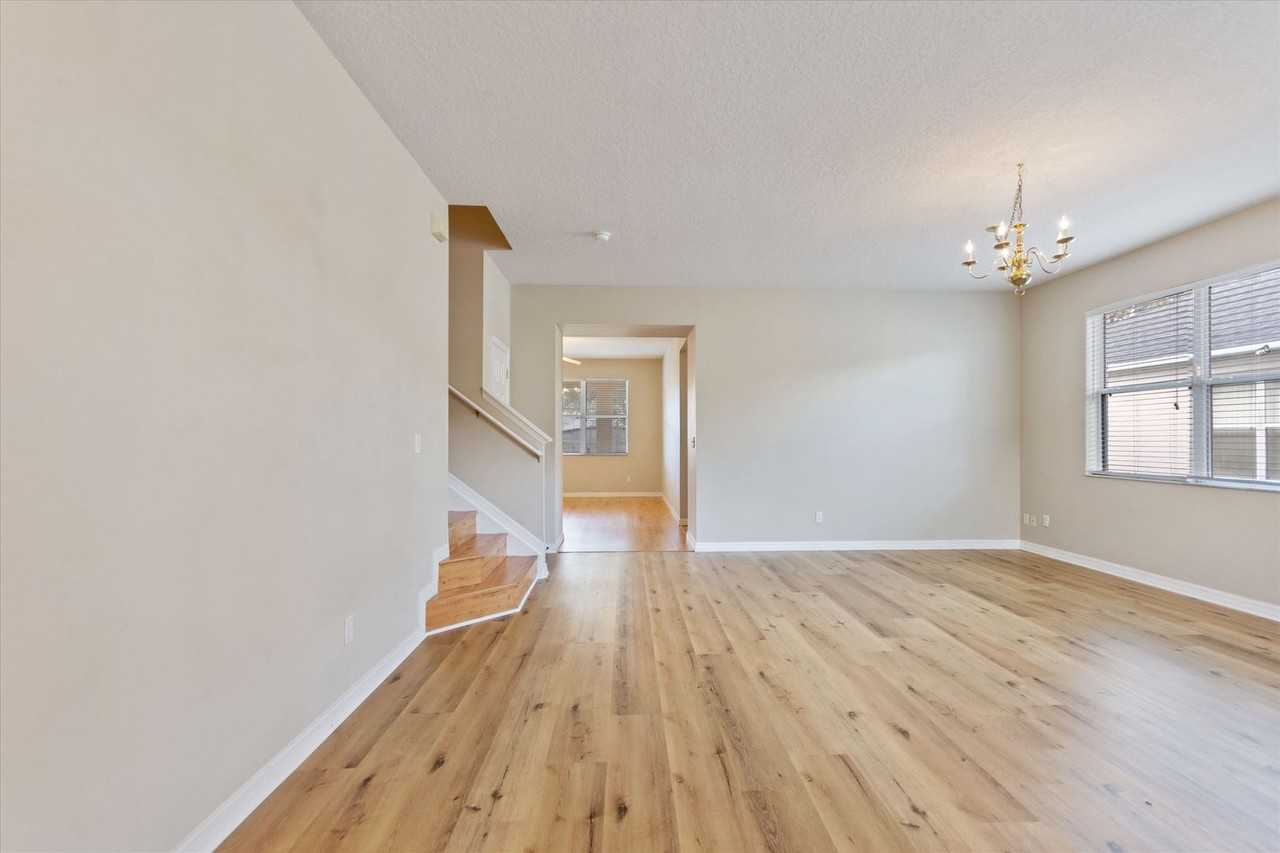 201 Andover Dr - Photo 3 of 50