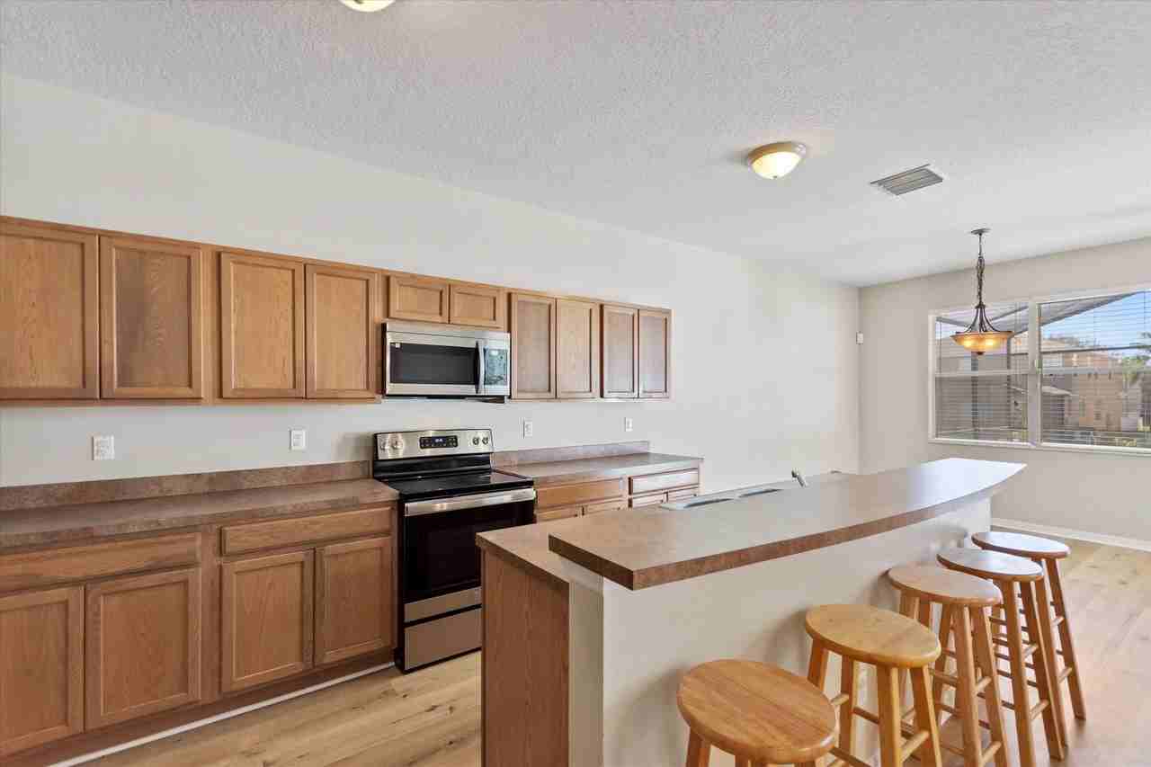 201 Andover Dr - Photo 7 of 50