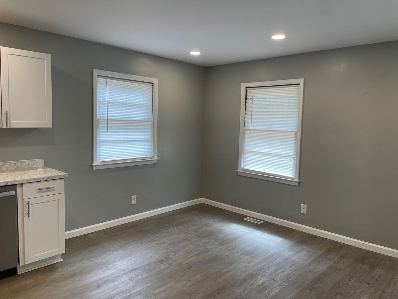 4430 Sumner Church Rd - Photo 4 of 22