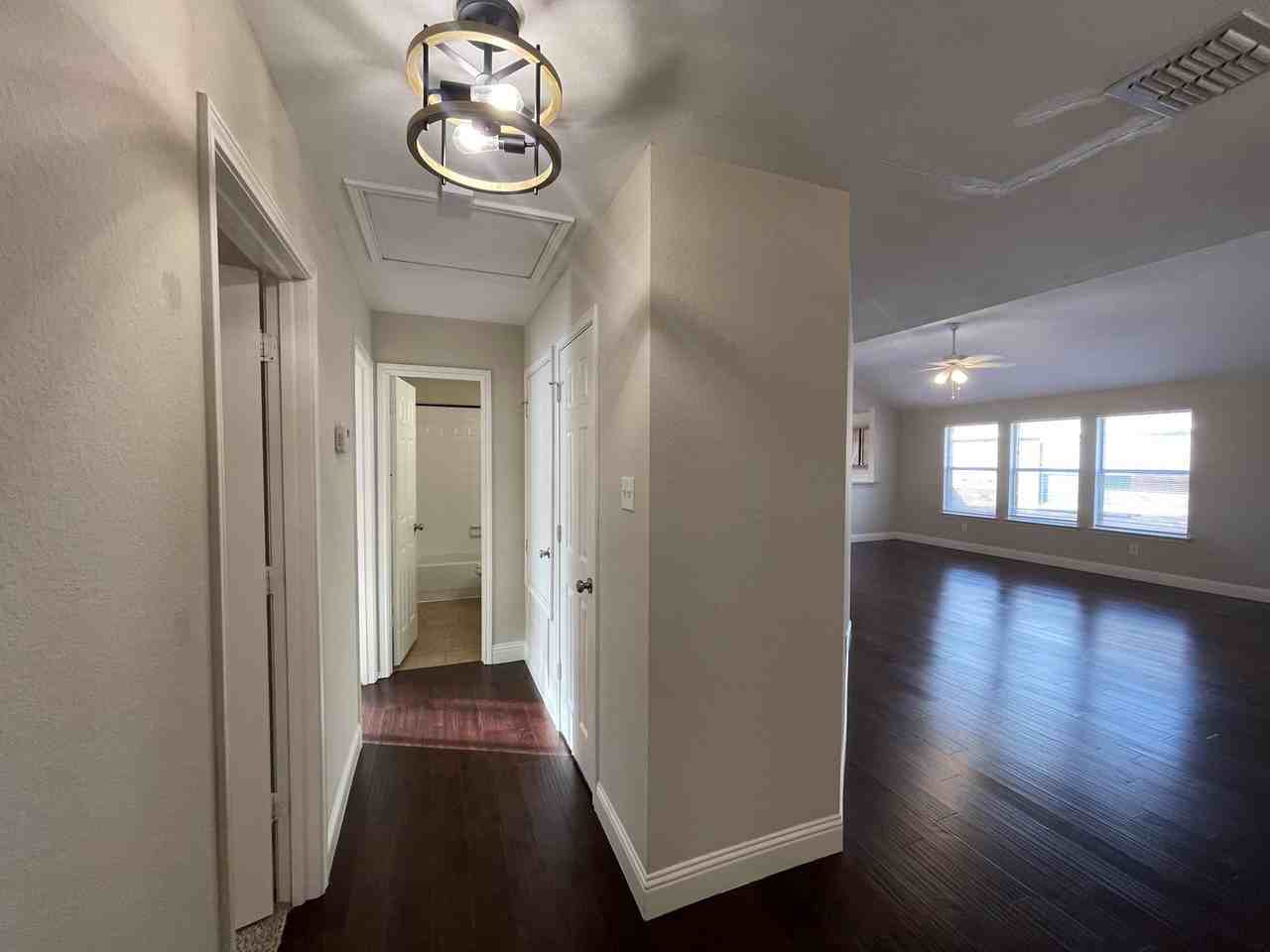 4236 Gladney Ln - Photo 4 of 38