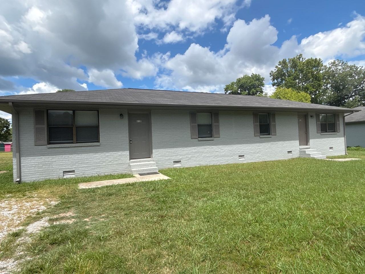 112 Wiley St - Photo 2 of 14