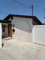 10427 Beach St - Photo 1 of 1