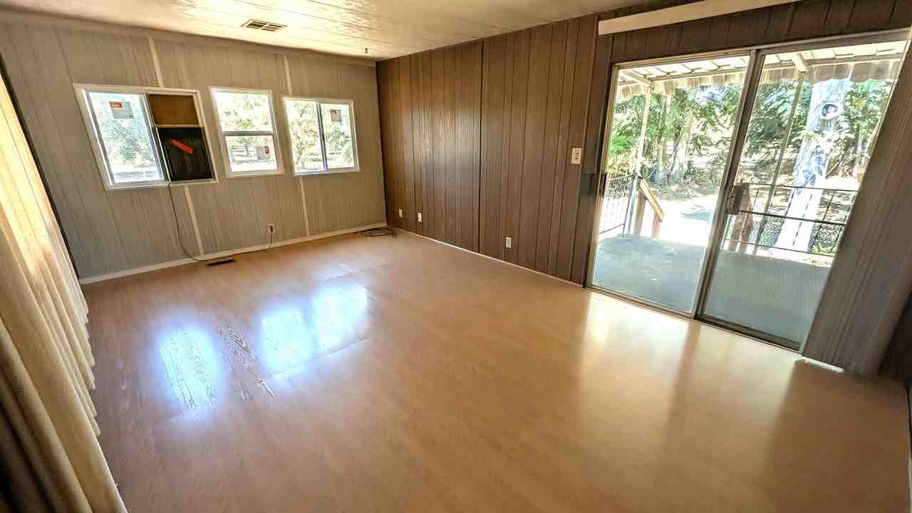 2252 W Northgrand Ave #A - Photo 2 of 8
