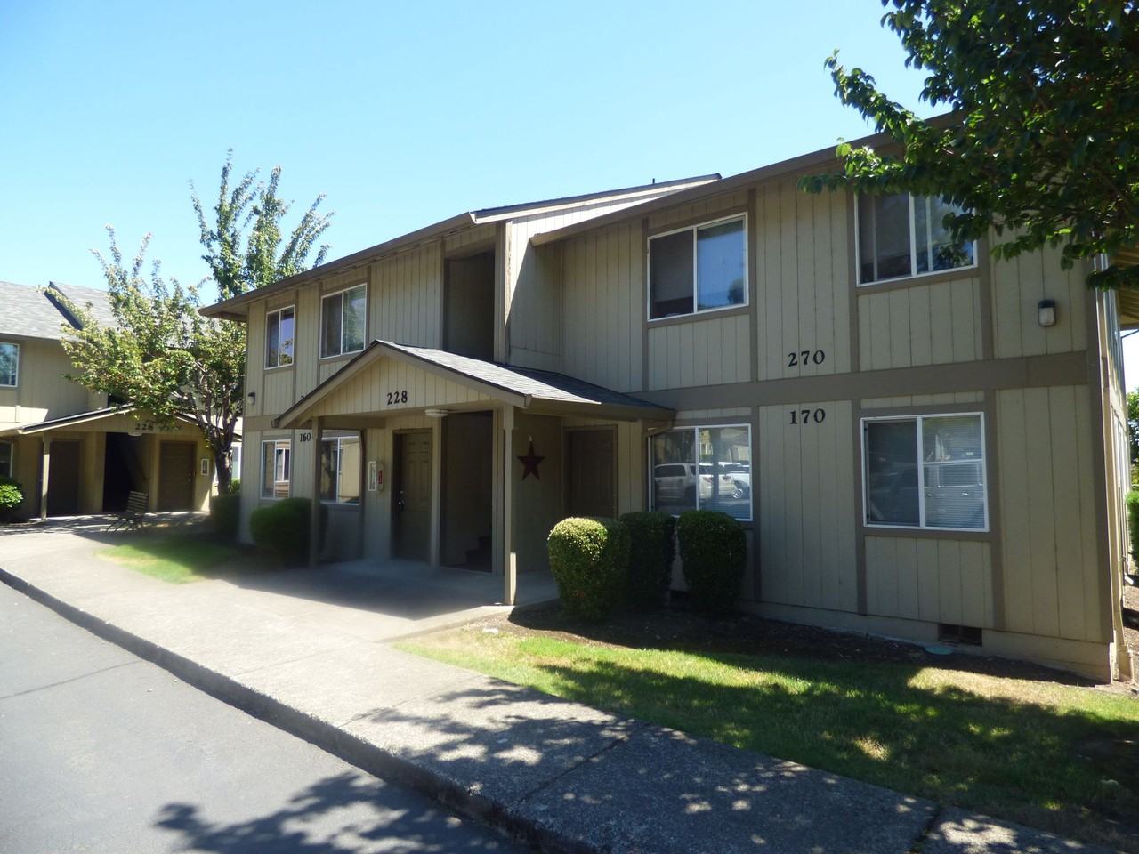 228 Stoneway Dr Nw #150 - Photo 3 of 25