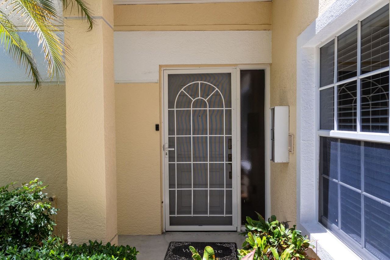 8340 Mystic Greens Way #1501 - Photo 7 of 50