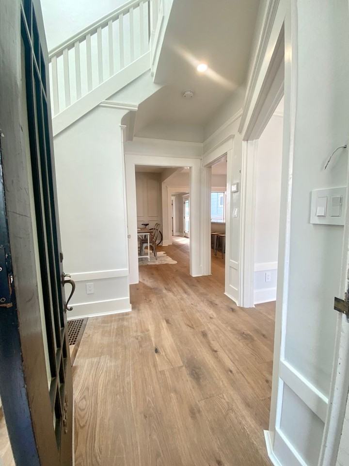 530 24th Ave - Photo 2 of 32