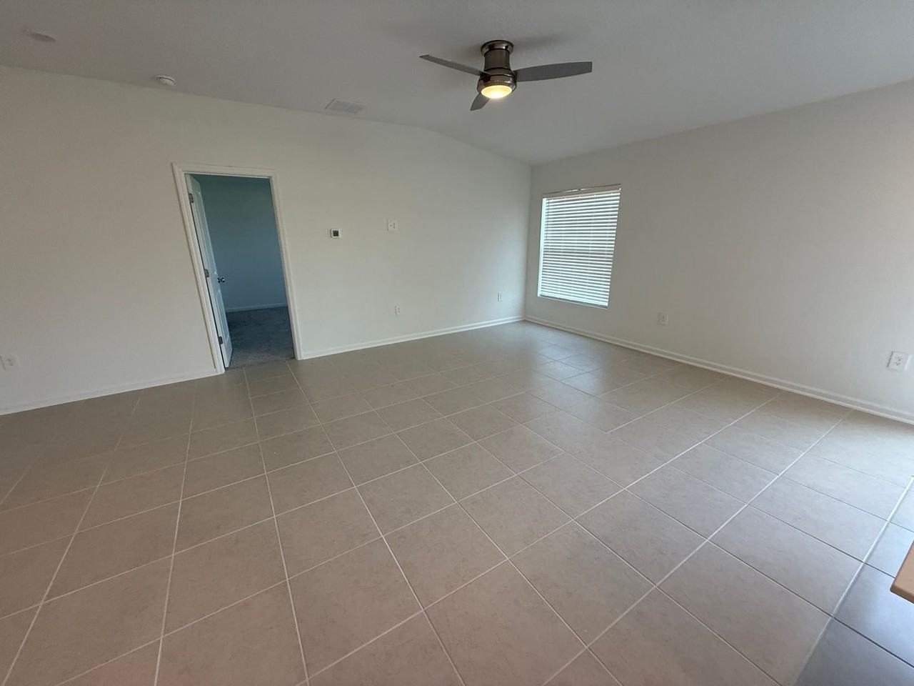 4313 Riverbend Boulevard - Photo 2 of 12