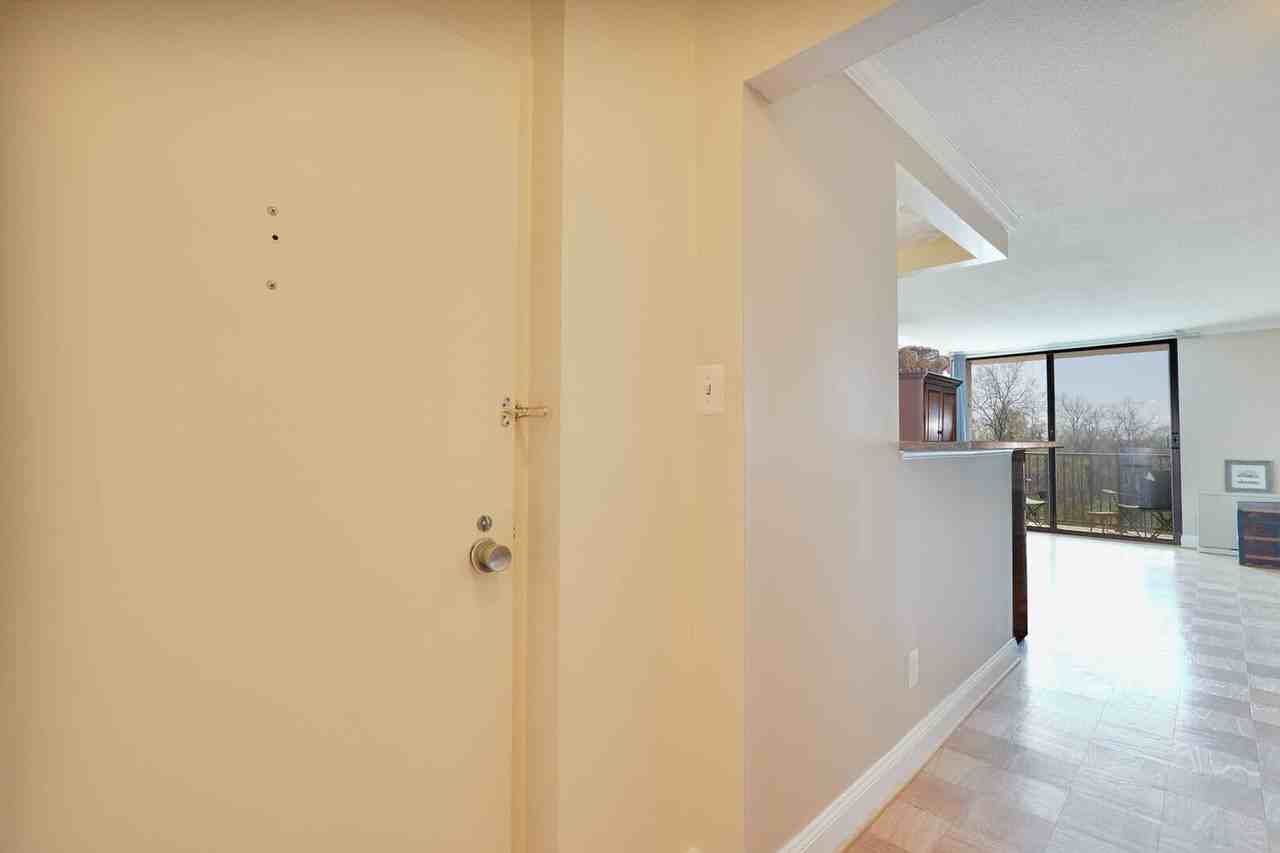 118 Monroe St #511 - Photo 2 of 20