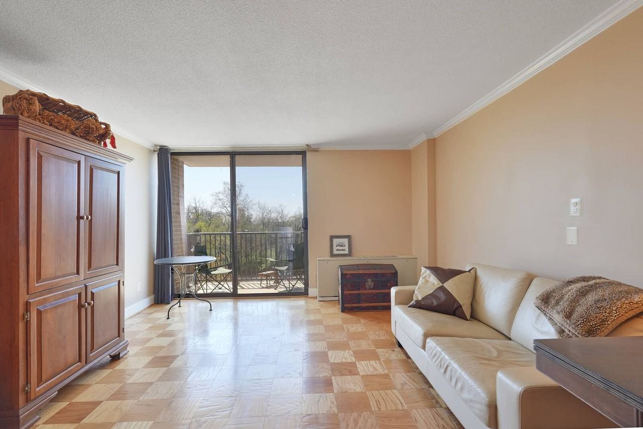 118 Monroe St #511 - Photo 7 of 20