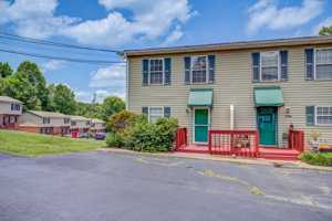 featured image of 2244 Forest Acres Dr