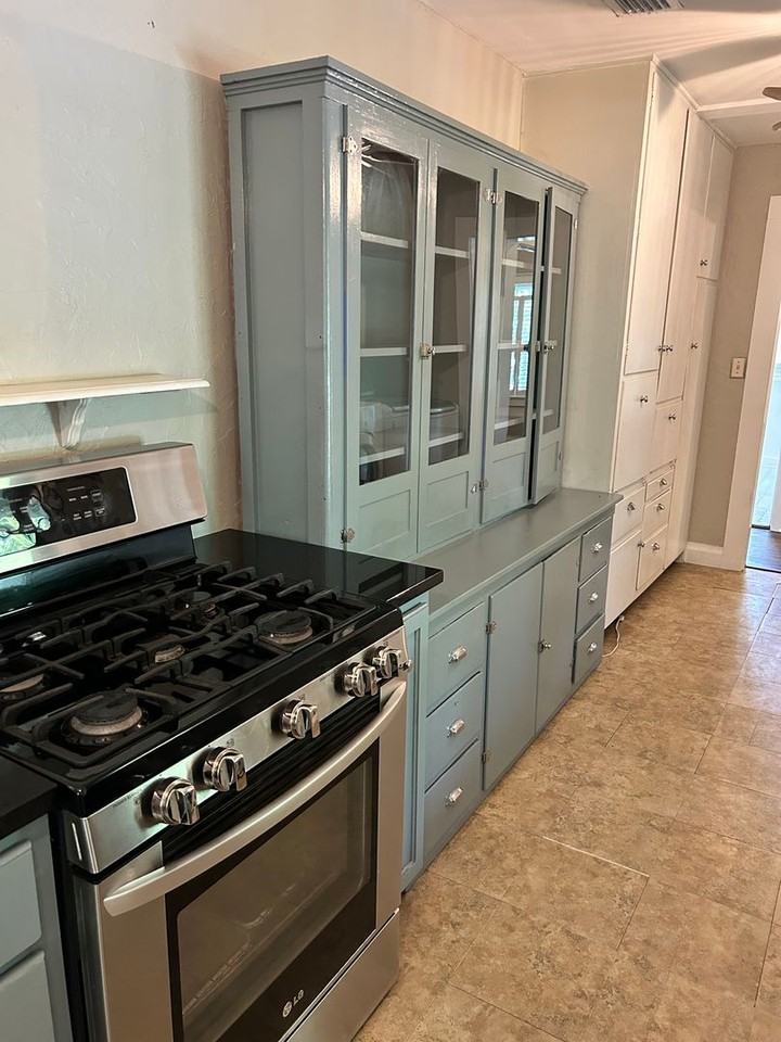 801 N Pine St - Photo 6 of 15