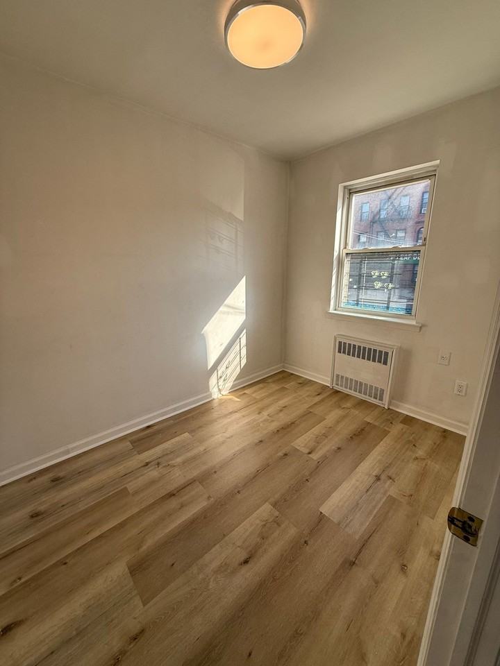 85th Street #2 - Photo 5 of 11