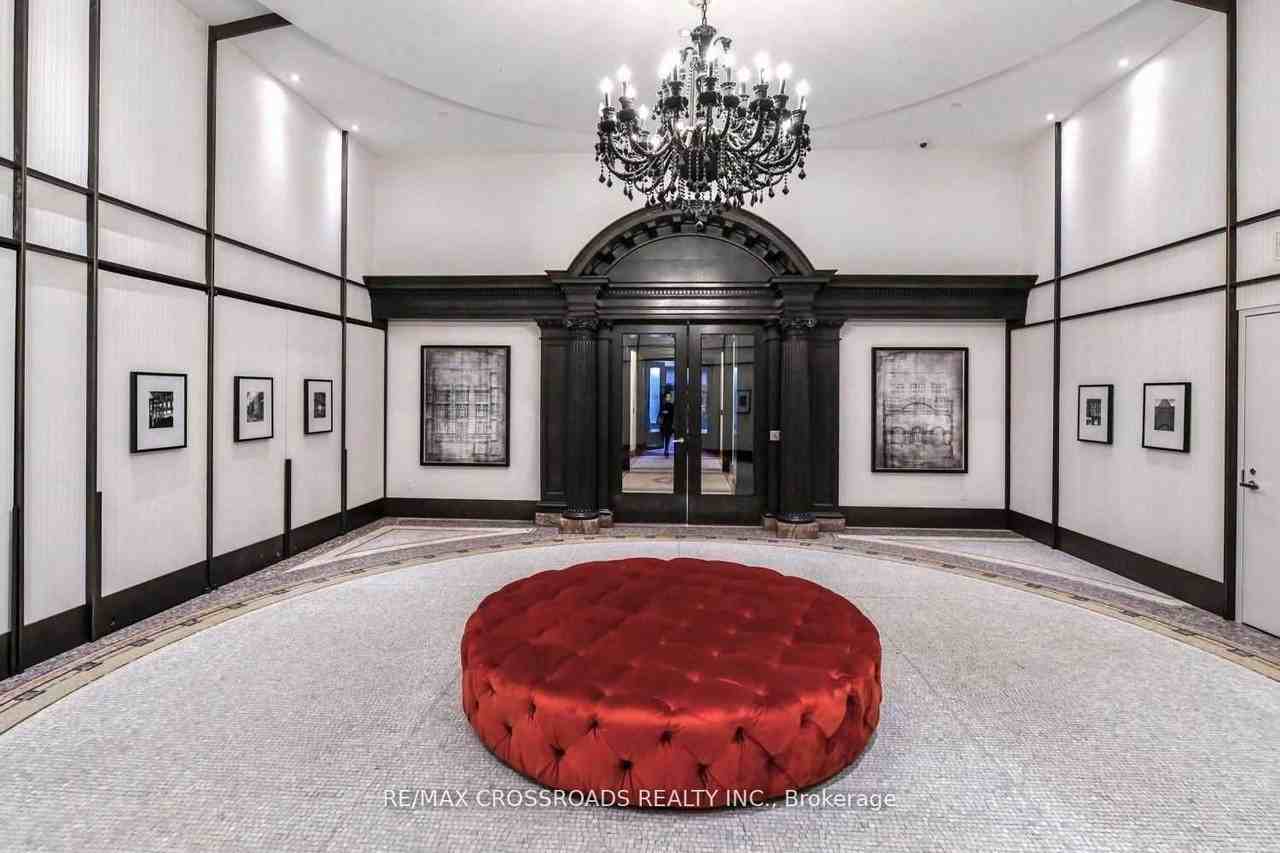 197 Yonge Street #1904 - Photo 2 of 6