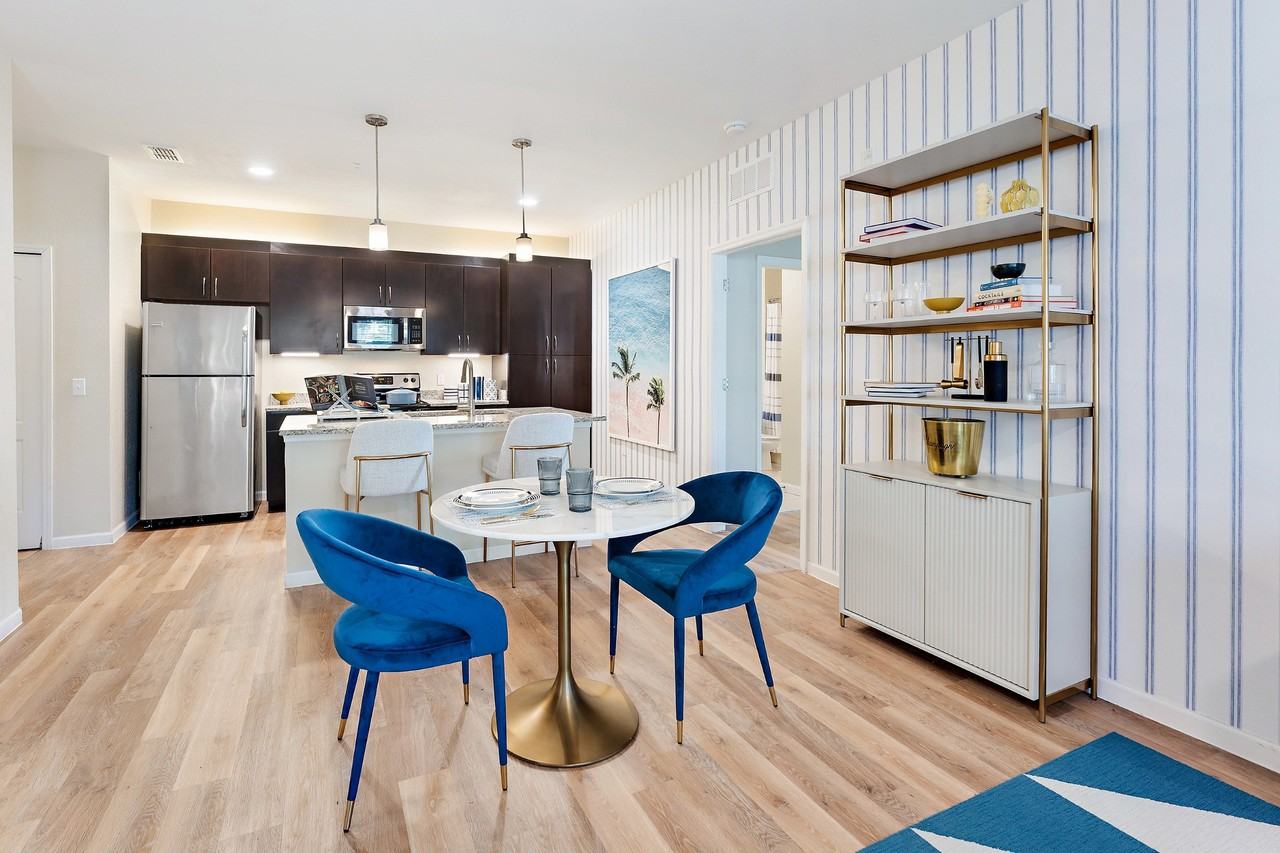 Citra at Windermere - Photo 5 of 50