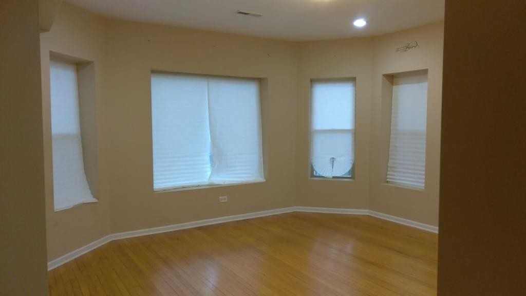 6945 S Dorchester Ave - Photo 3 of 8