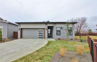 3819 W Crossley Dr - Photo 1 of 1
