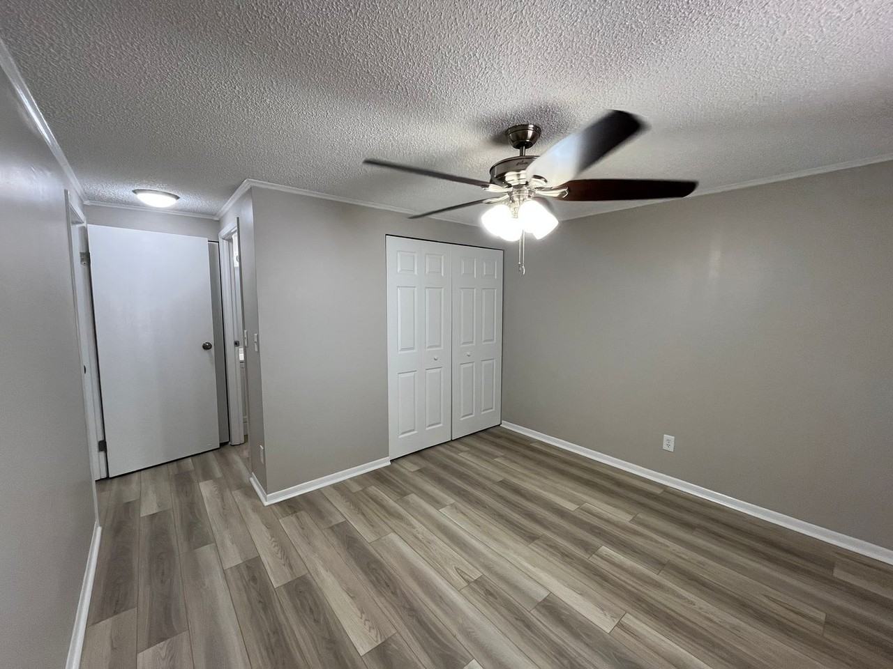 Stillwater Apartments - Photo 6 of 37