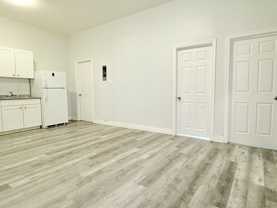1188 Wyandotte St E #3 - Photo 1 of 1