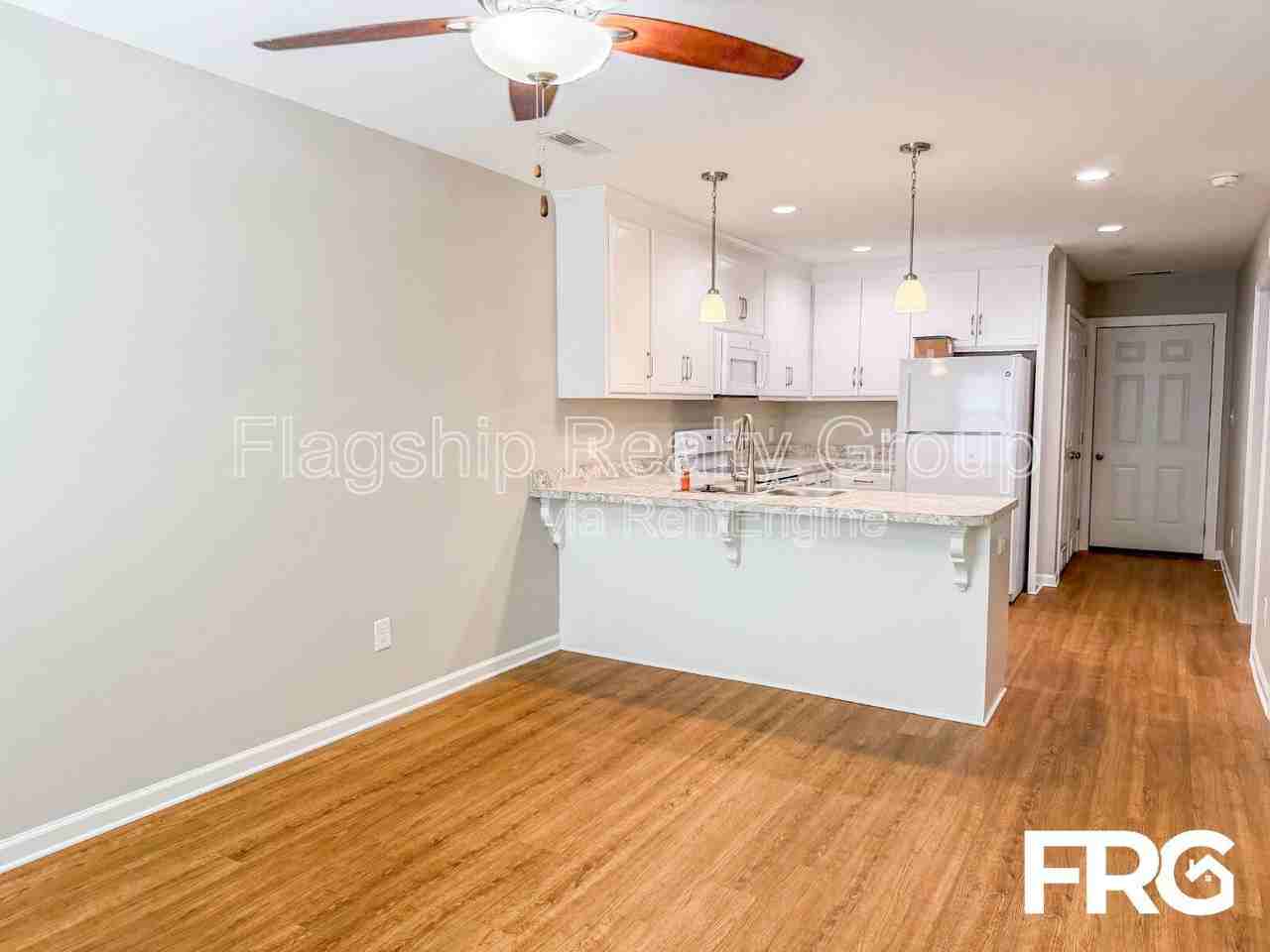 101 Glenwood Trl #B - Photo 5 of 50
