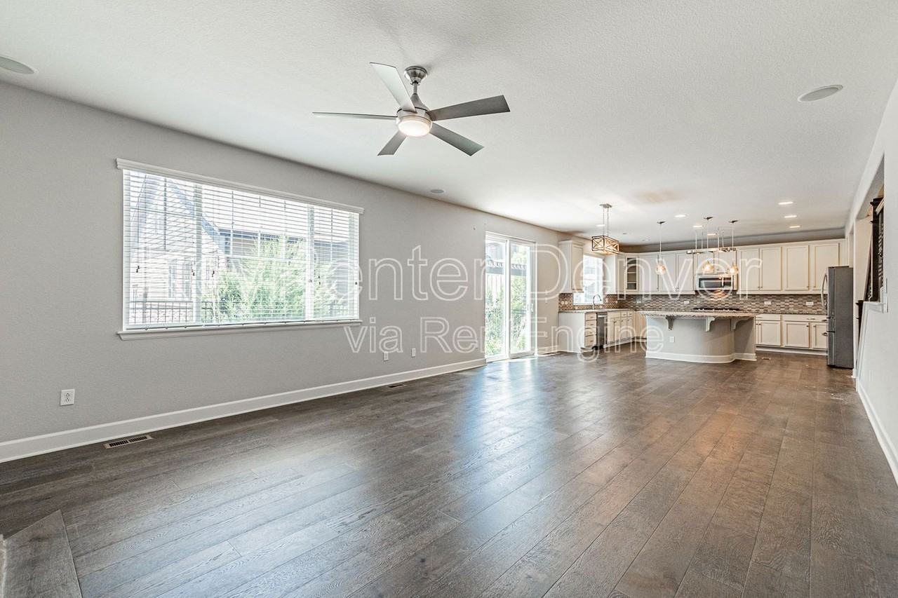 7823 S Quantock Way - Photo 6 of 50