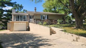 229 Hickory St - Photo 1 of 1