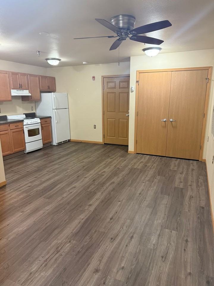 Springbrook Apartments - Photo 4 of 20