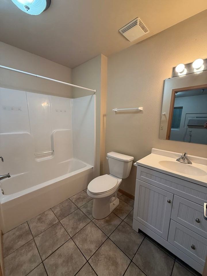 Springbrook Apartments - Photo 6 of 20