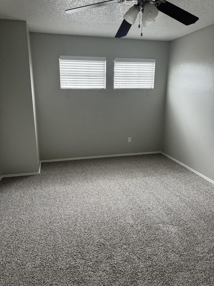 5973 Westcreek Dr - Photo 4 of 14