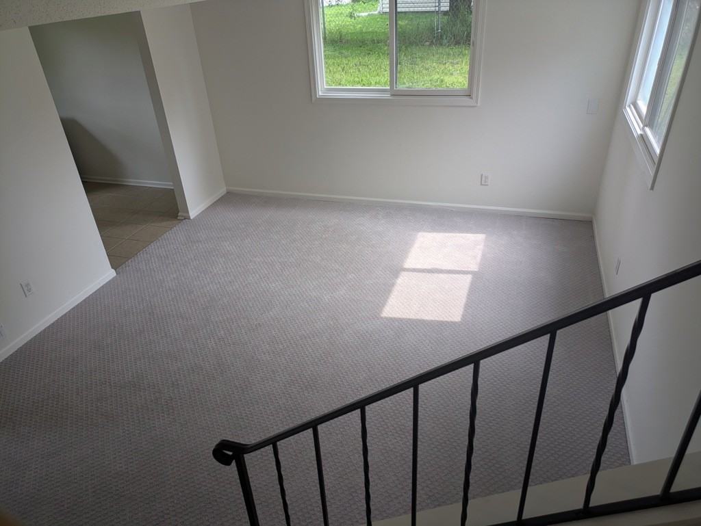 12908 Belle Aire Dr #1 - Photo 4 of 11