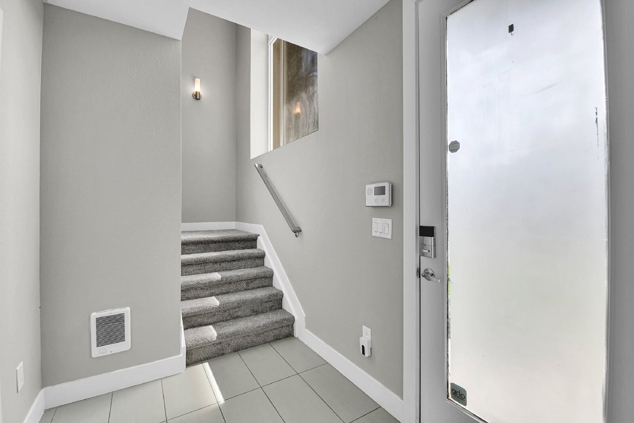 3285 W 17th Ave - Photo 4 of 47