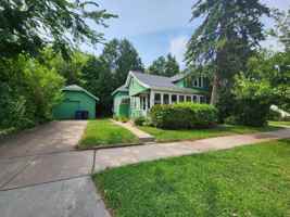 featured image of 517 Evans St