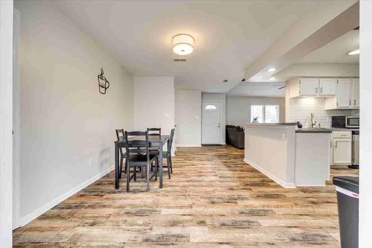 10932 Copper Field Dr - Photo 7 of 28