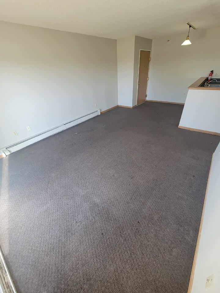 410 13th Ave Nw #25 - Photo 5 of 11