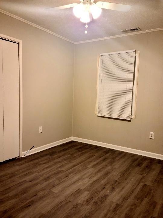 98 Williarose Dr - Photo 2 of 31