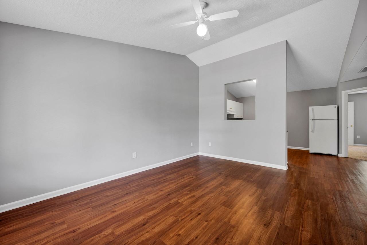 305 John Street #305-3 - Photo 2 of 50